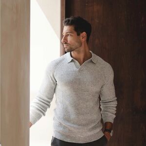 NWOT Tailored Athlete Men's Fisherman Rid Open Collar Polo Gray Sweater